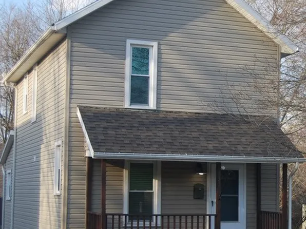 333 E Pine St, Grove City, PA 16127