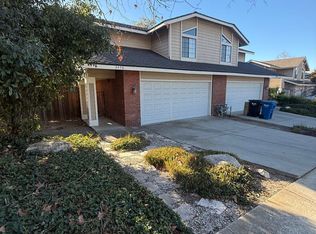 2458 Chiquita Ln, Thousand Oaks, CA 91362