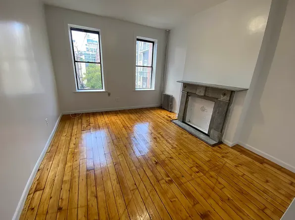 695 10th Avenue image 1 of 9