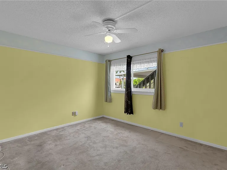 1409 SE 46th Ln #105 — Photo 39