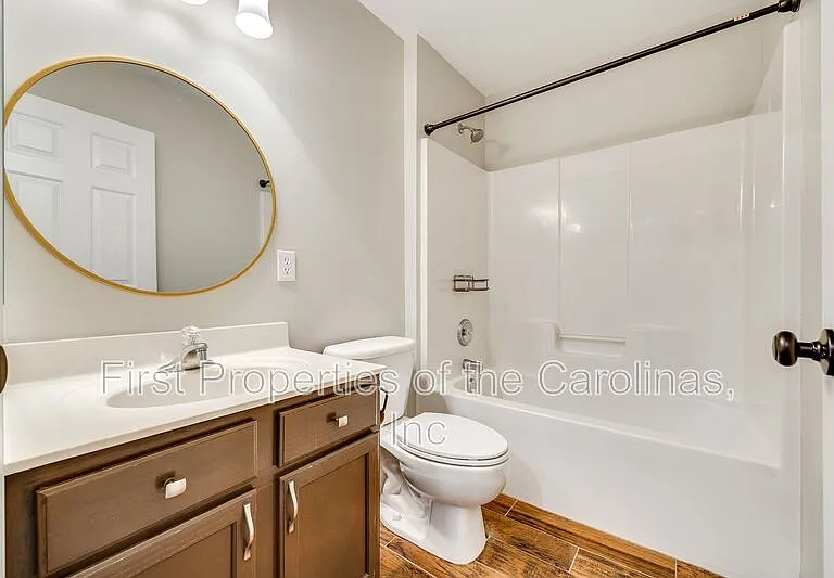 618 Bayou Cir — Photo 21