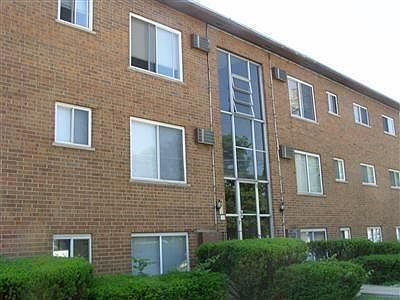 5th image of 2545 Montana Ave APT 6