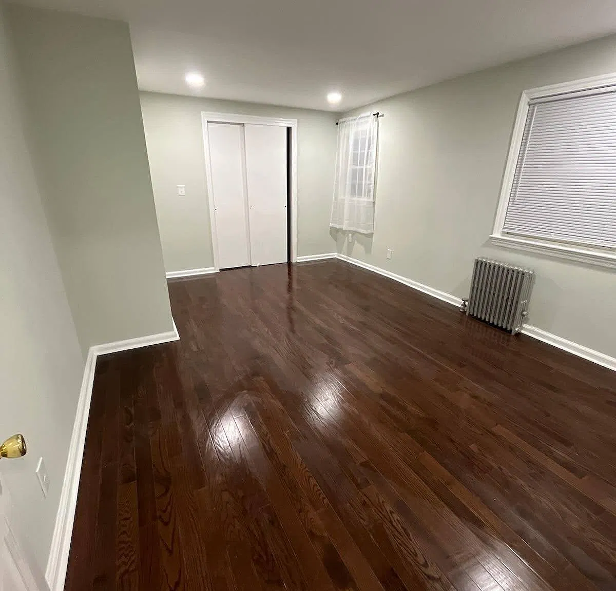 2 bed, 1000 sqft, $1,950 — Photo 4