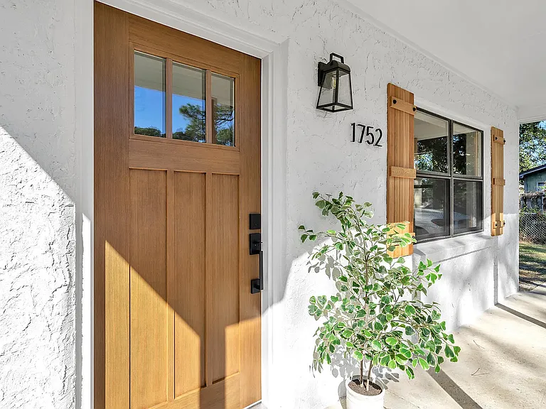 1752 Hopper St — Photo 8