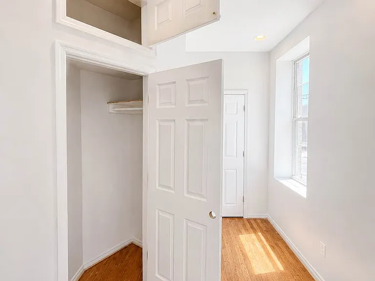 536 Ralph Ave #2L — Photo 10