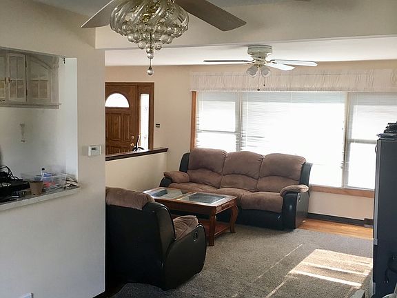 4th image of 10325 S Michael Dr