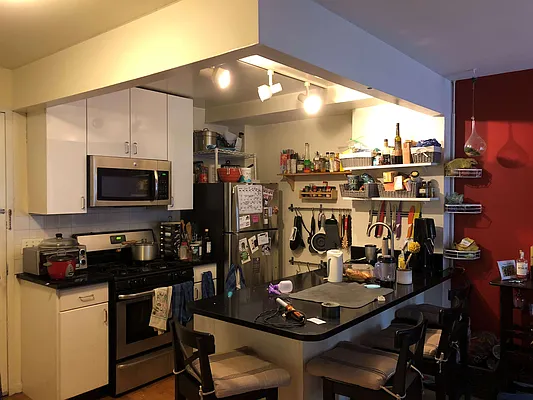 Rented by The Downtown LLC | media 29