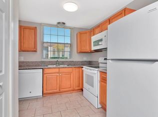 108 Clocktower Dr APT 156, Brandon, FL 33510