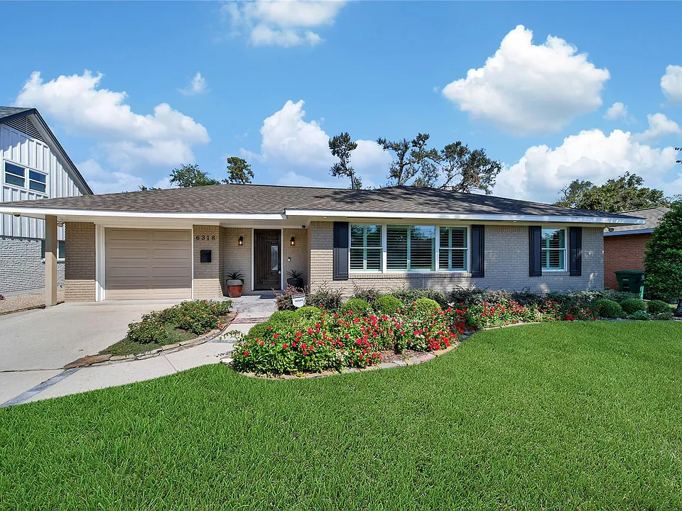 6318 Woodbrook Ln