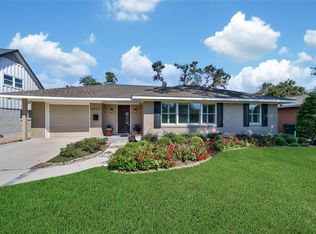 6318 Woodbrook Ln, Houston, TX 77008