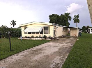 241 Pine Key Ln #196, Naples, FL 34114