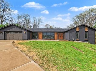 22 Dow Ct, Fairfield, OH 45014