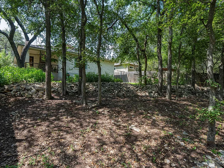 1109 Delmar St — Photo 24
