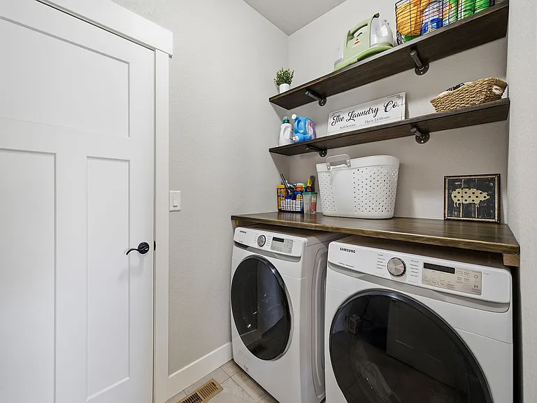 5029 Long Dr — Photo 17