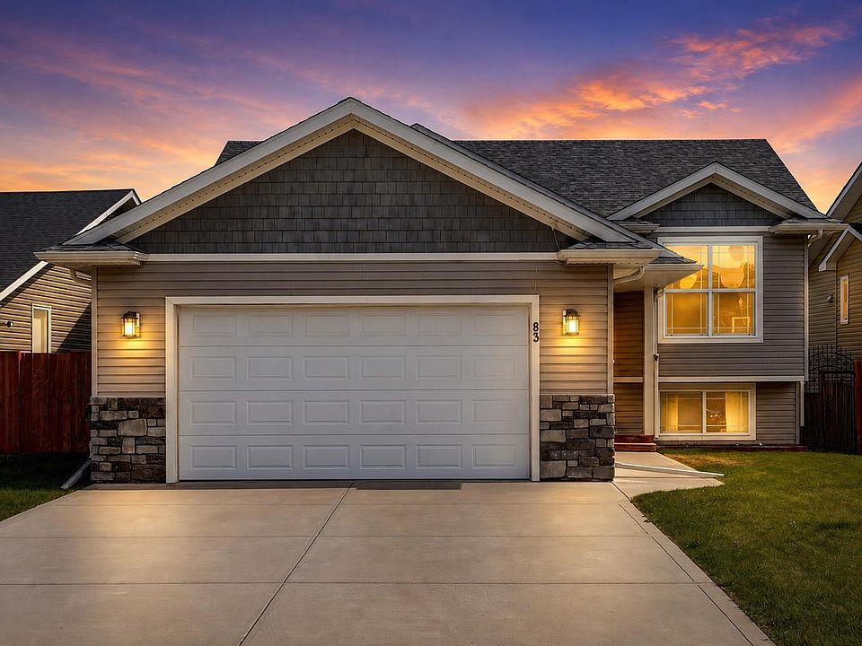 1st image of 83 Valarosa Dr