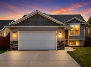 83 Valarosa Dr, Didsbury, AB T0M0W0