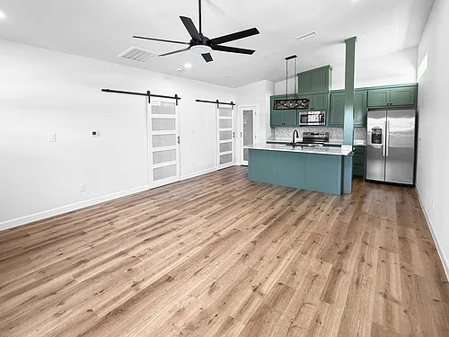 6025 Piper Anne St Photo 1