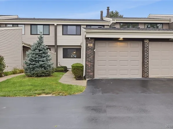 654 Honeydale Ct, East Amherst, NY 14051