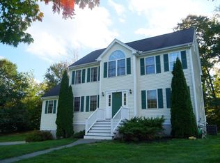 17 Pamela Ln, Haverhill, MA 01832