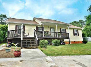 950 Chestnut Grove Rd, Dandridge, TN 37725