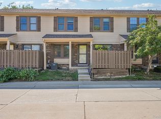 31477 Bear Creek Blvd, Warren, MI 48093