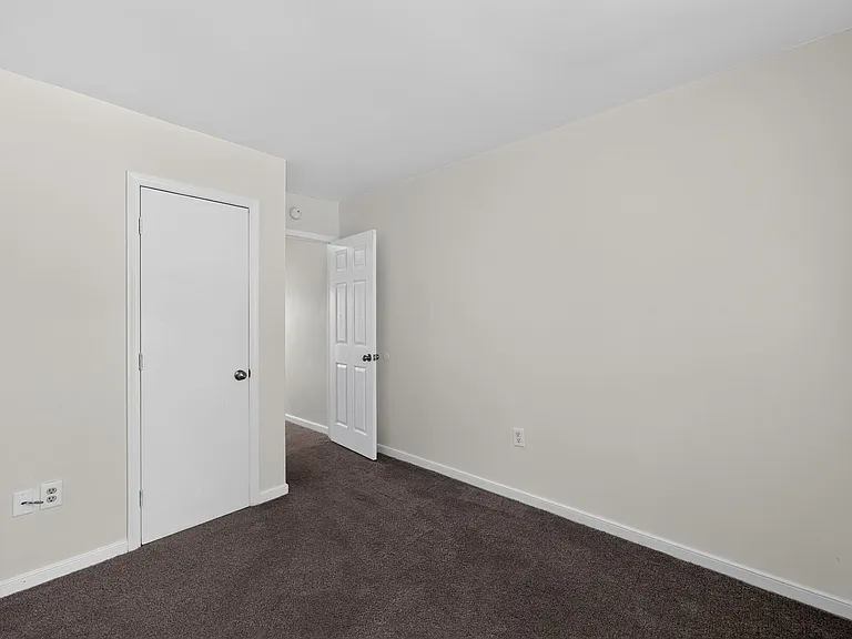1512 Lakeview Ave — Photo 16