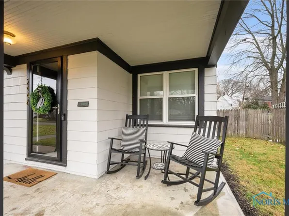 2446 Secor Rd, Toledo, OH 43606