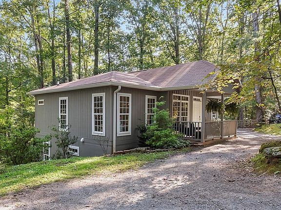 2nd image of 571 Shady Grove Lane