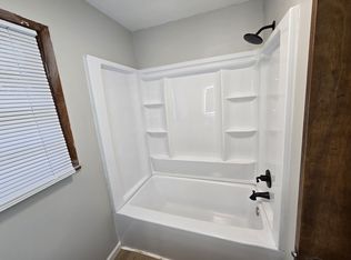 1957 Bennetts Point Dr, Huntington, WV 25701