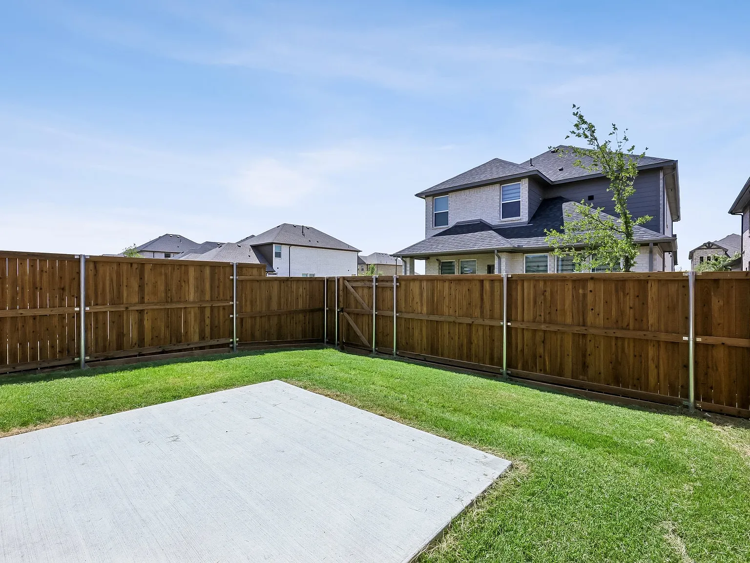 3 bed, 2.5 bath, 1980 sqft, $2,650 — Photo 4
