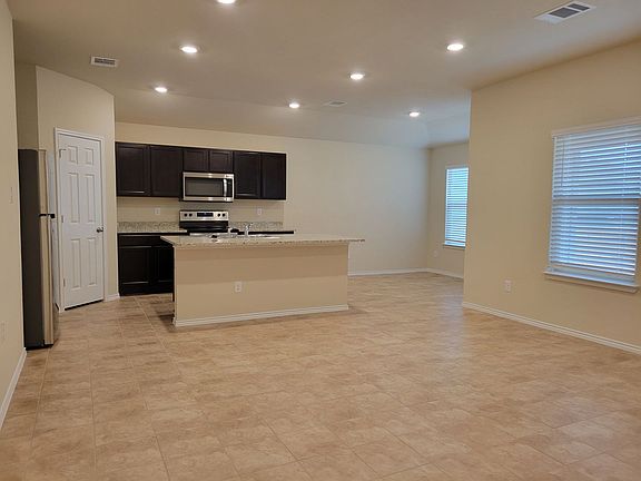 5th image of 9606 Malkier Dr