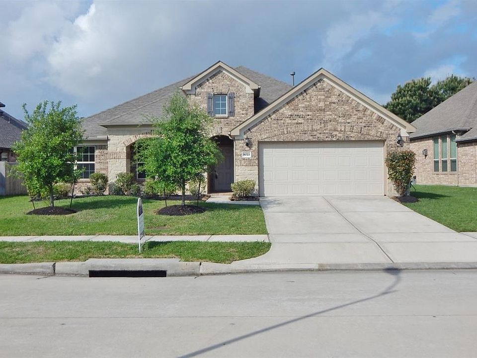 1st image of 16723 Lavon Lake Ln