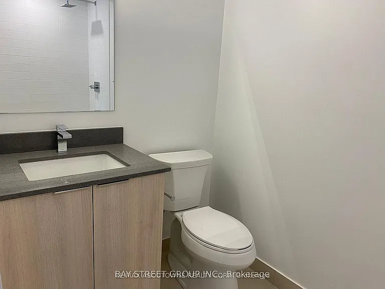 501 Yonge St #3209 — Photo 17
