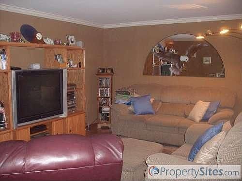 5th image of 2875 S Zurich Ct