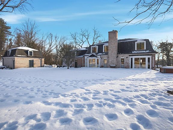 3rd image of 134 Fostertown Road