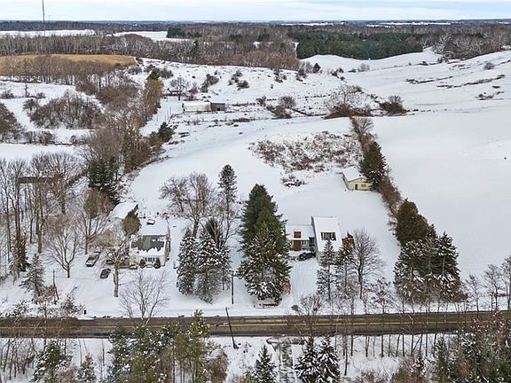 2nd image of 867 Jerseyville Rd W