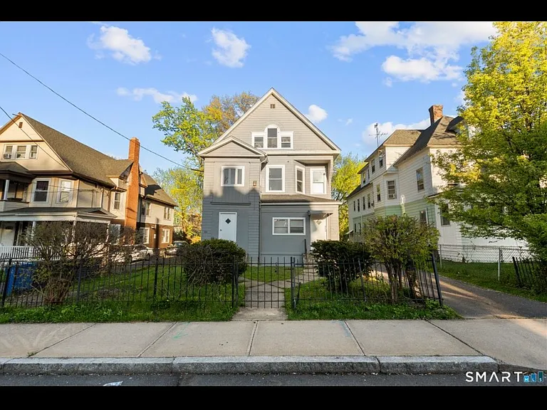 362-364 Sigourney St #1 — Photo 10
