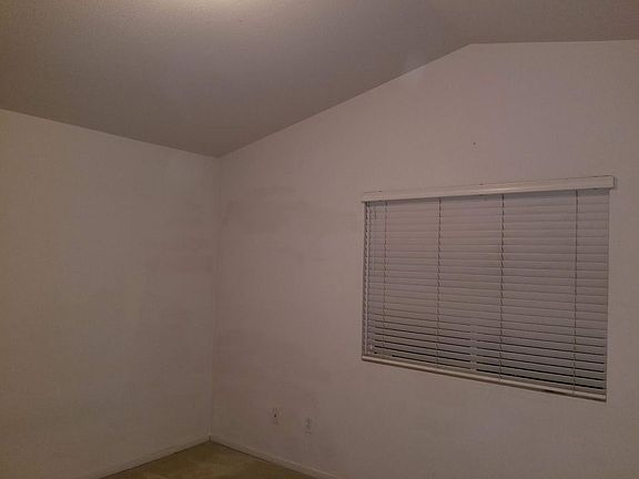 4th image of 2596 Marie Antoinette Ln #2