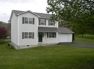 576 Hopkins Cemetery Rd, Lily, KY 40740