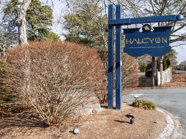 300 Buck Island Road #15B, West Yarmouth, MA 02673