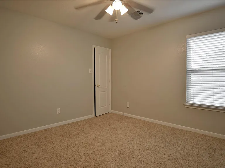 1996 Leisure Ln — Photo 19
