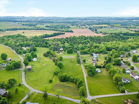 62nd image of 147 Britton Ln