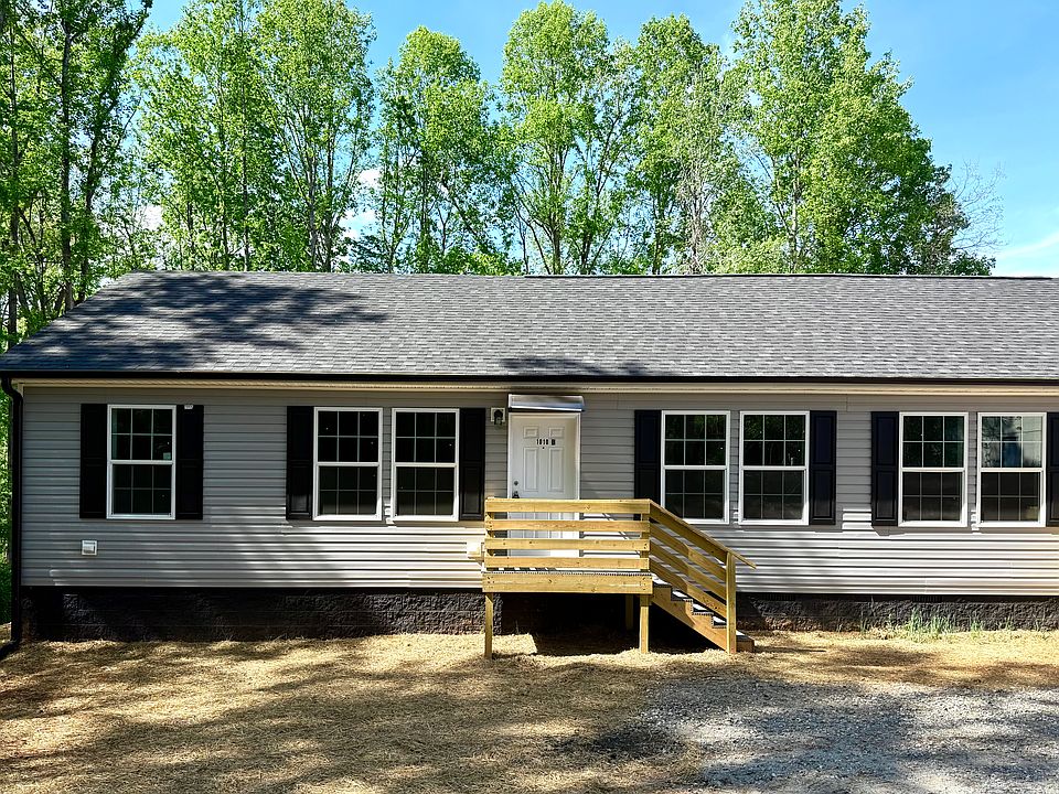 1st image of 1010 Salem Rd #B