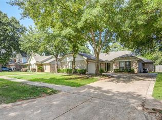15530 Lago Villa Dr, Tomball, TX 77377