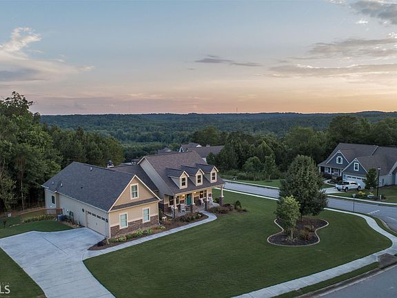 2nd image of 916 Ashland Falls Dr