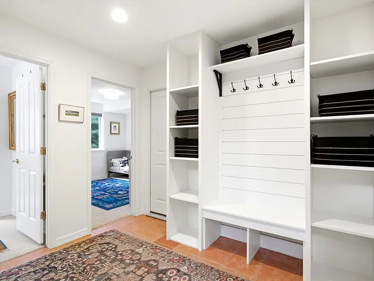 7435 Brook Hollow Loop Rd — Photo 25