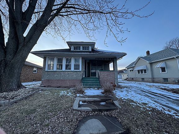 2nd image of 1637 Saint Vincents Ave