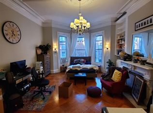 305 Beacon St #5, Boston, MA 02116