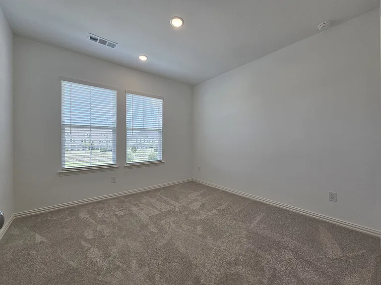 9452 Espalier St — Photo 21