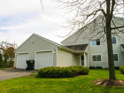 152 Hunters Ln NE, Rockford, MI, 49341